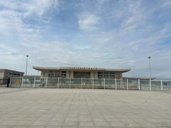 -霍尔果斯国门景区