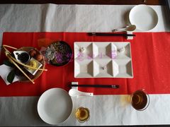 餐具摆设-龙吟山房(青龙山庄店)