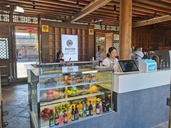 -比顿咖啡(和顺古镇店)