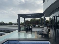 -瑰丽酒店·海吧·天际下午茶·现场DJ·天台酒吧