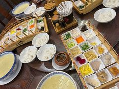 -香麒园·过桥米线·南湖雅宴