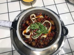 -晓彭肥肠鸡·泡椒鸡火锅(水木天地店)
