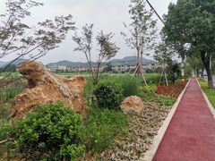 -米果果小镇