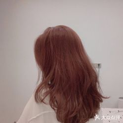 -宫铭烫发染发接发店
