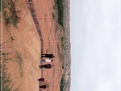-波浪谷