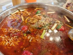 -牟记江湖重庆地标特色菜鱼蛋海鲜羊蝎子(巴南区黑金冠十多年好店)