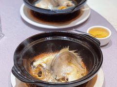 腩仔油盐焗天然黄花鱼-观海半岛宴·湛江精品菜(蛇口广场店)