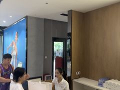 -威克健身游泳(万菱汇店)