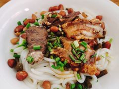 -牛八宝桂林米粉(八里庄店)