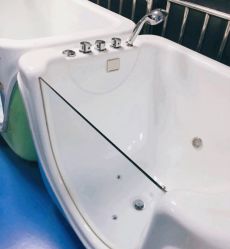 -唯丽莎婴儿游泳小儿推拿馆(清凉门大街店)