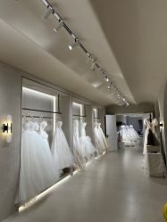 点击看大图 -Lafine Paris 法国兰斐婚纱礼服