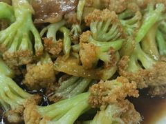 -顶之鲜海鲜餐厅