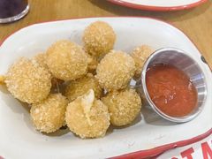 -Tube station站点比萨(王府井百货店)