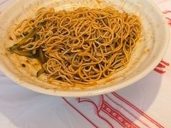 -肥肥虾庄·金牌油焖大虾(汉口城市广场店)