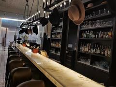 -卡佩罗意大利餐厅及酒吧Al Cappello Trattoria