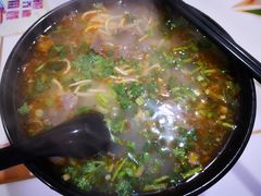 牛肉粉丝汤-牛煎里牛肉煎包淮南牛肉汤(广东路店)