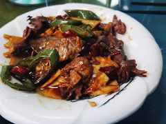 鸡杂炒竹笋-洞背山庄(洞背院区式管理小区店)