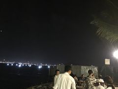 -越海渔村