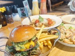 -The Diner X餐厅(青岛万象城店)