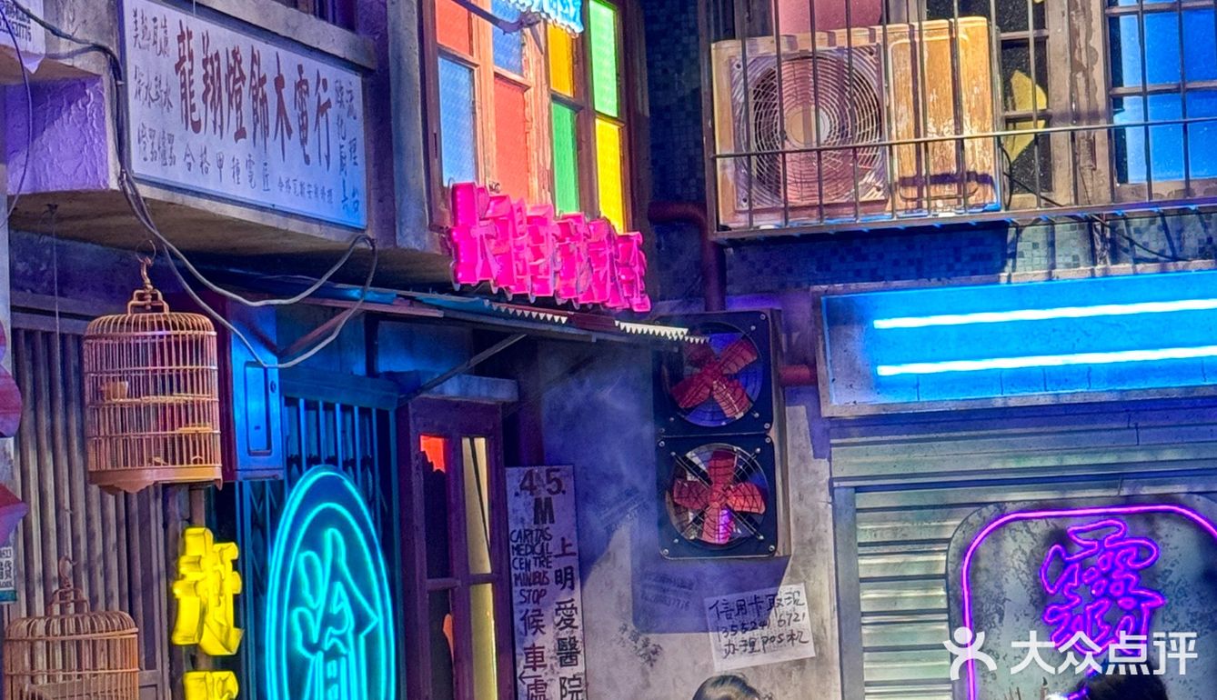 吴江新晋排队王 重火锅来万宝啦！