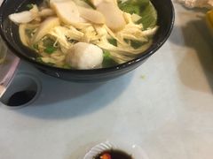 -明记烧鱼美味店