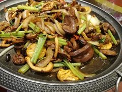 -嘎吧锅私家菜馆(新村十区店)