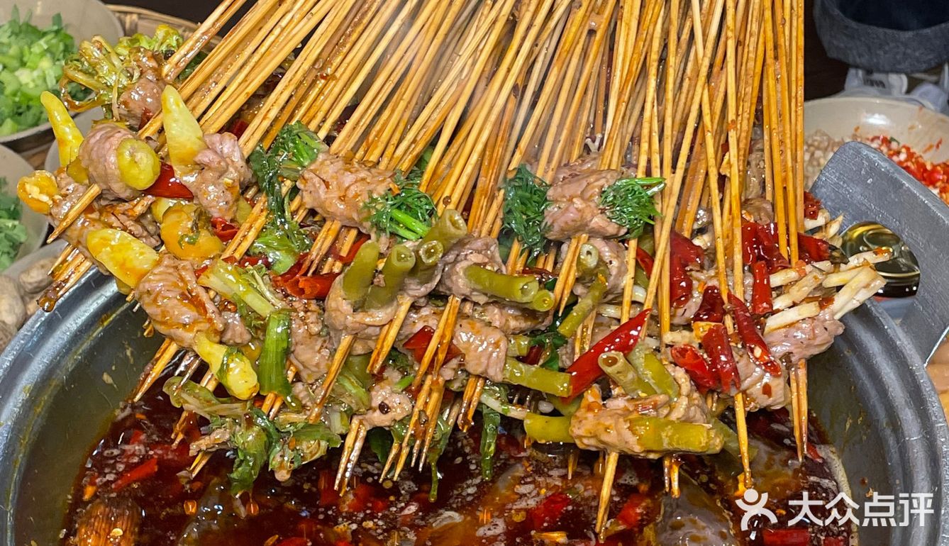 网友没骗我，这家全牛油串串真的可！