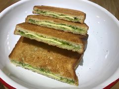 咖椰吐司-HELLO 27 意面·沙拉·帕尼尼