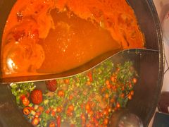 -热火朝天鲜切牛肉火锅(南强街巷店)