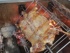 -邱羊子烤全羊羊肉馆(中优·观澜店)