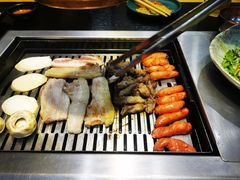 -臻牛烤肉