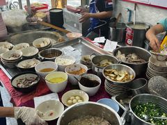 -榮泰米粉湯(Left Shop)