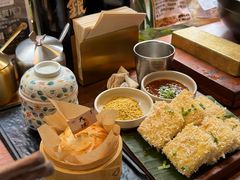 -银米·云南传统过桥米线(双廊黑金冠店)