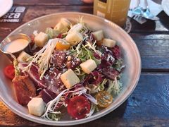 经典凯撒培根沙拉-锅炉咖啡·西餐·音乐酒厂