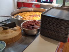 自助取餐区-门框胡同百年卤煮(新街口店)