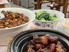 -堂瓦里·33年传统赣菜(第一街区店)