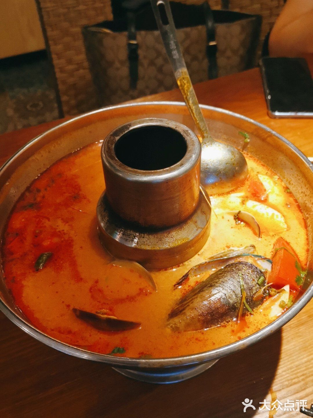 [鸭子][鸭子]南沙超级火爆的泰餐