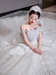 -纯色时光婚纱艺术馆WHITE