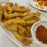 当天只有草鱼可选，来凤鱼盘子够大够霸气，挺入味的
