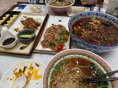-天龙宝严素食馆(大兴善寺店)
