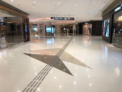 -香港ELEMENTS圆方