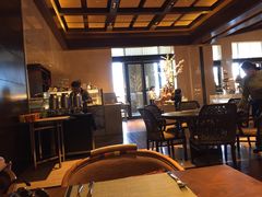 -大理实力希尔顿酒店•香全日制餐厅