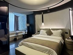 -Yolo私汤温泉设计师酒店(重庆南滨路店)