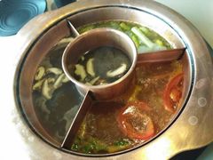 -滇釜火锅·能喝汤的火锅(车公庄店)