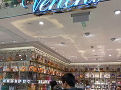 -VENCHI 闻绮(北京国贸商城店)