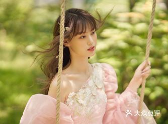 森系婚纱照这样拍，可太美了吧