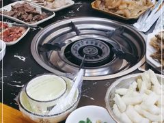 -黄利砖万峰林布依特色酸笋牛肉馆