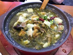 -周鱼小馆石锅酸菜鱼(活力汇店)