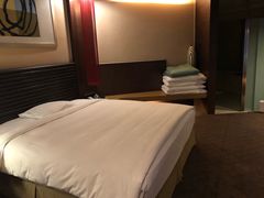 -上海外滩茂悦大酒店