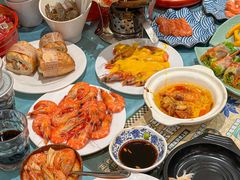 -金马门国际美食百汇(珞喻路店)